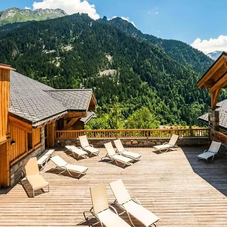 Les Alpages - 3 Pieces Pour 8 Personnes Mae-4284